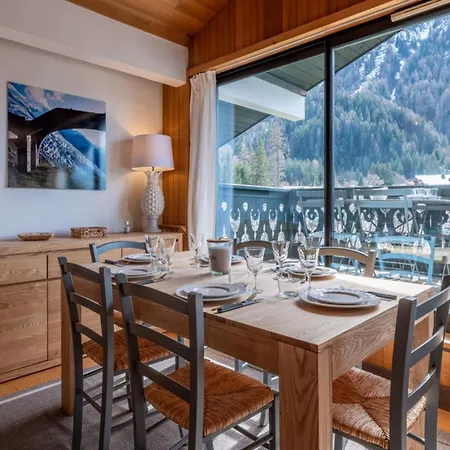 Beautiful With Superb View Of Mont Blanc Chamonix