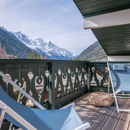 Beautiful With Superb View Of Mont Blanc Chamonix