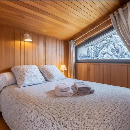Beautiful With Superb View Of Mont Blanc Apartamento Chamonix